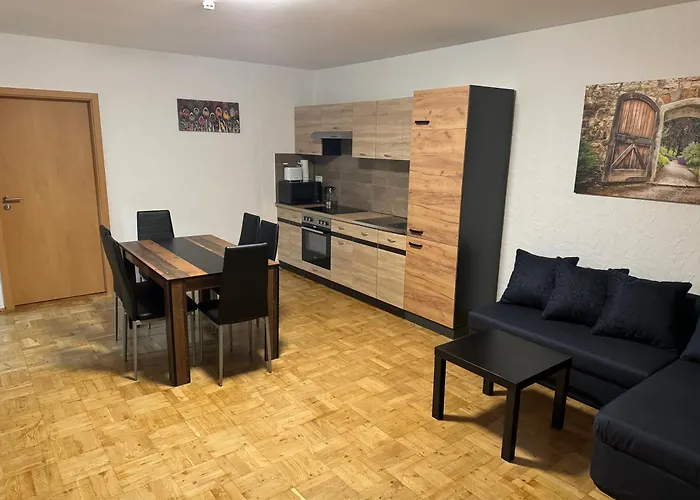Laras Voll Ausgestattete Gartenwohnung Mit Wlan Und Tv