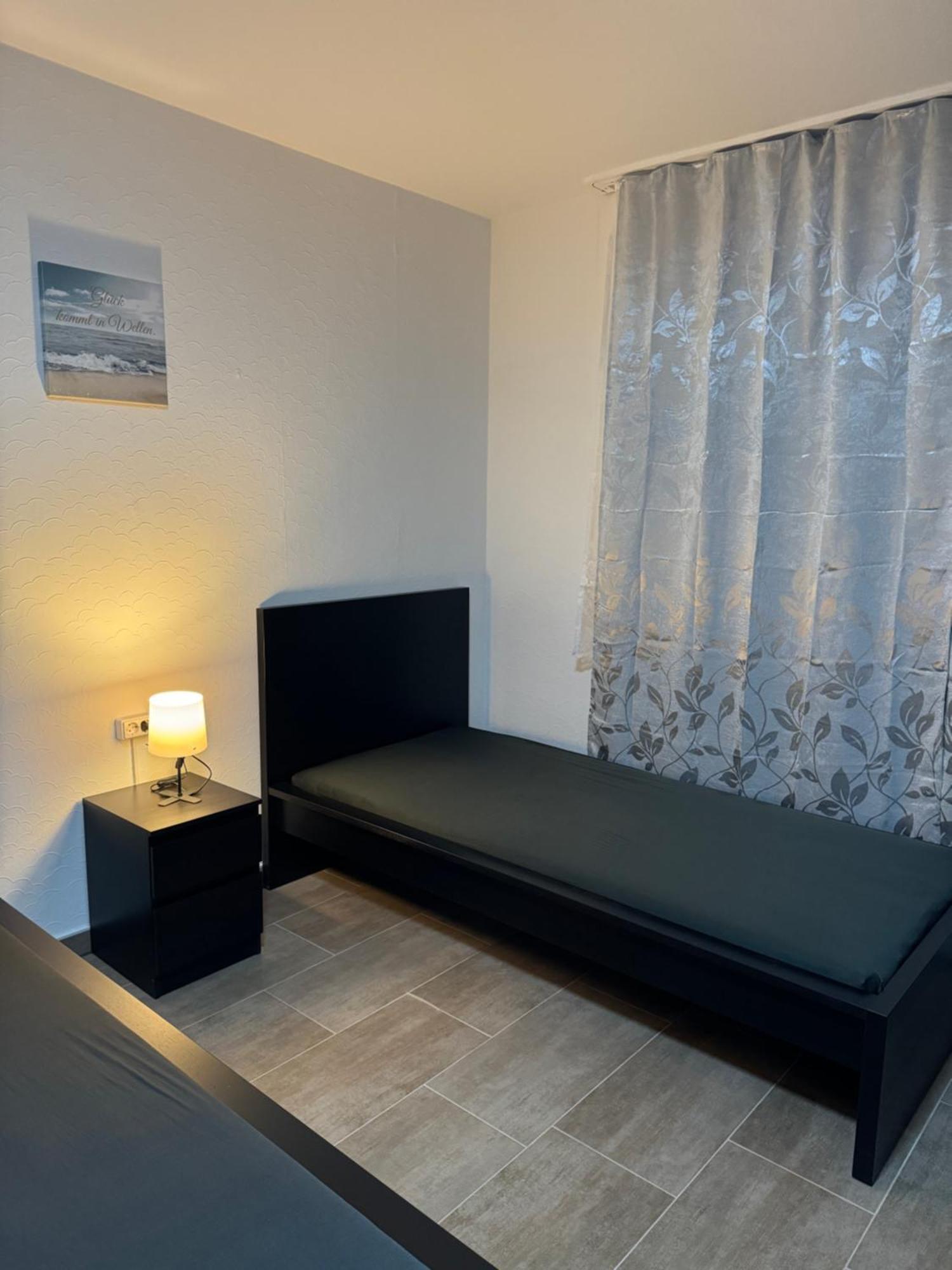 Laras Voll Ausgestattete Gartenwohnung Mit Wlan Und Tv *