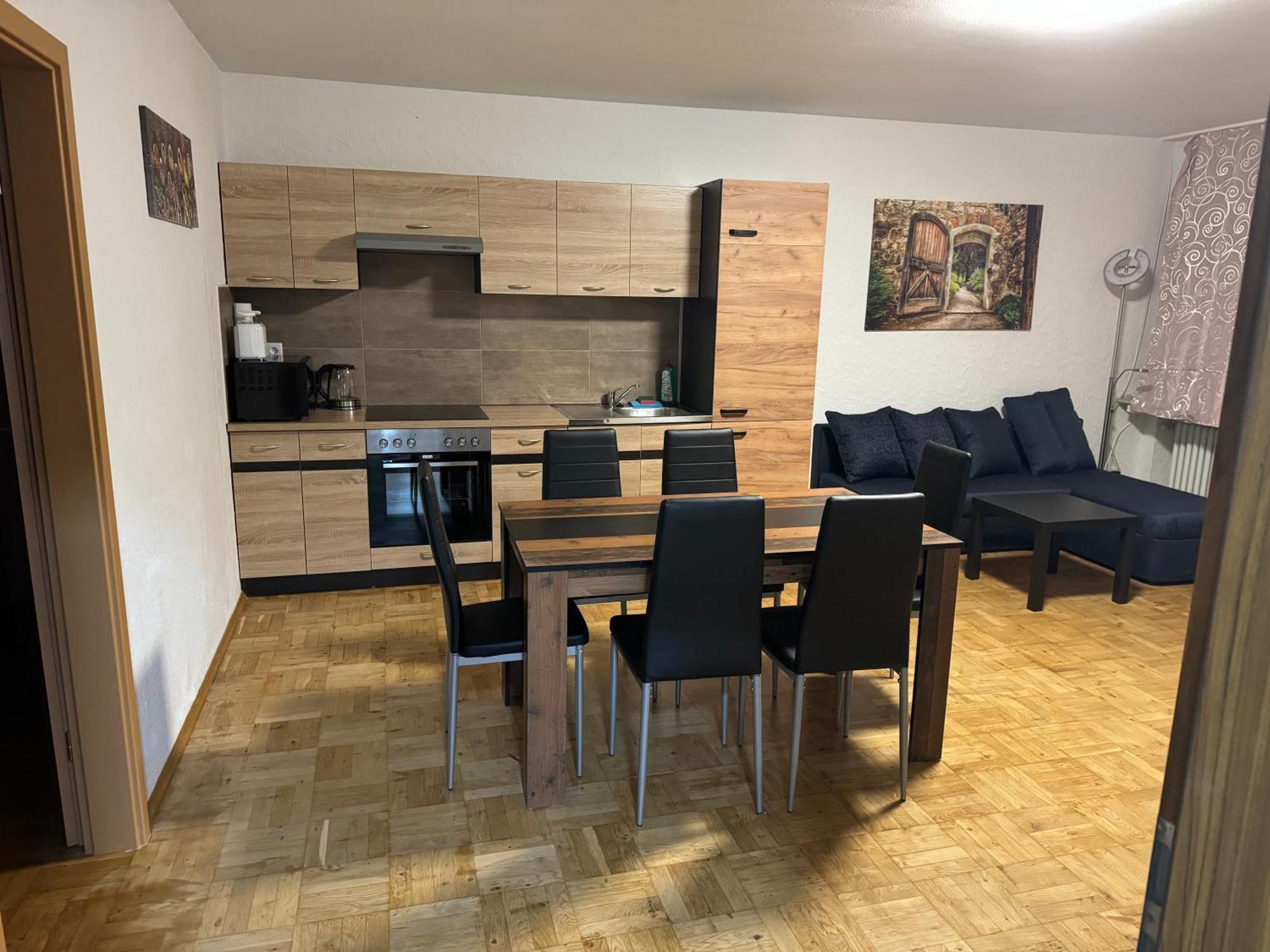 Laras Voll Ausgestattete Gartenwohnung Mit Wlan Und Tv *
